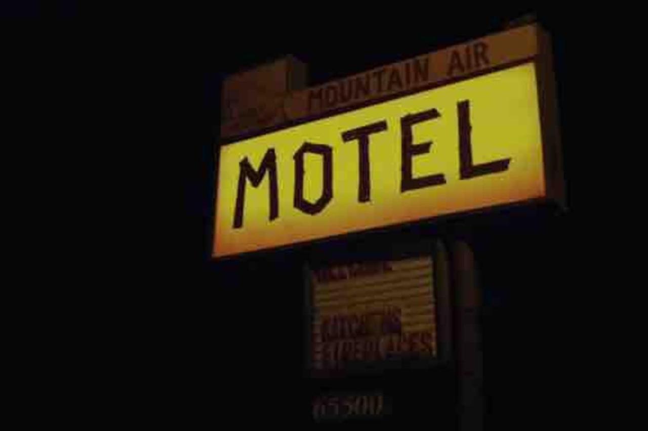 Updated + Clean Motel Room At The Base Of Mt Hood! Mount Hood Village Экстерьер фото